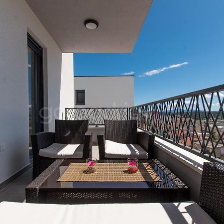 Sea View Apartment Leana マカルスカ エクステリア 写真