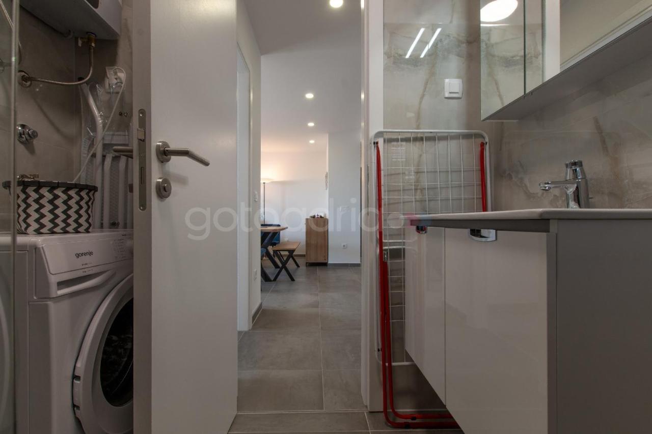 Sea View Apartment Leana マカルスカ エクステリア 写真