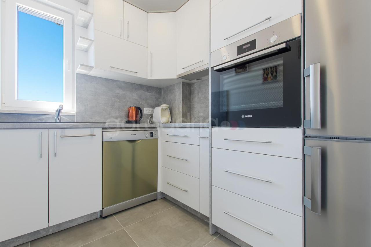 Sea View Apartment Leana マカルスカ エクステリア 写真